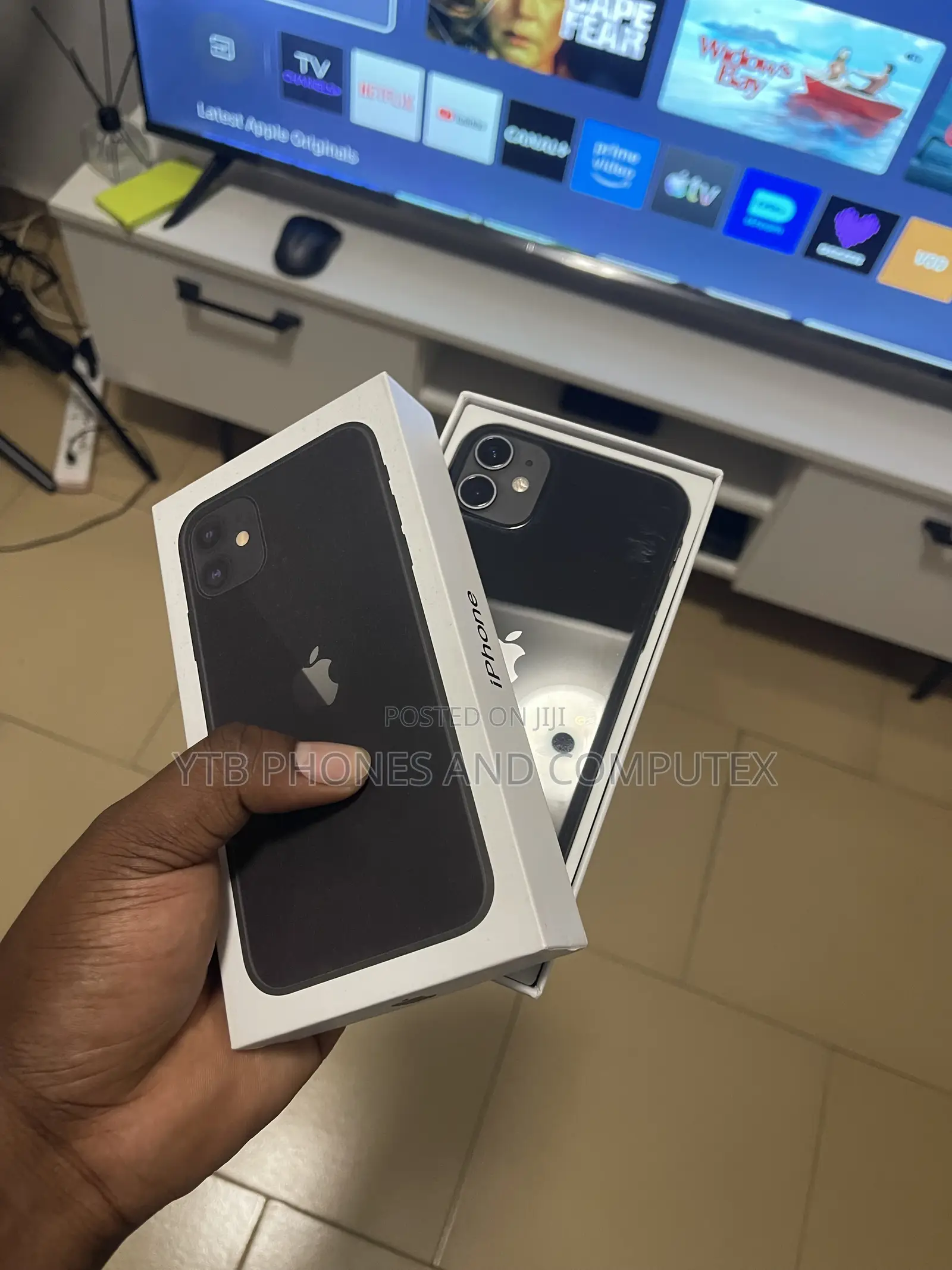 Apple iPhone 11 64 GB Black