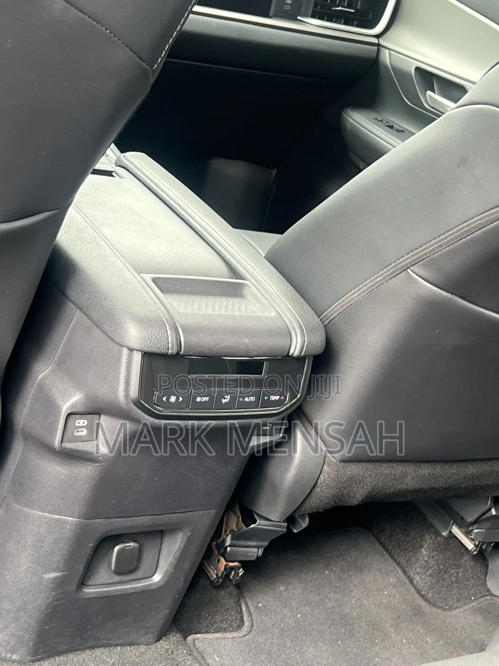 Toyota Highlander XLE AWD 2024 White