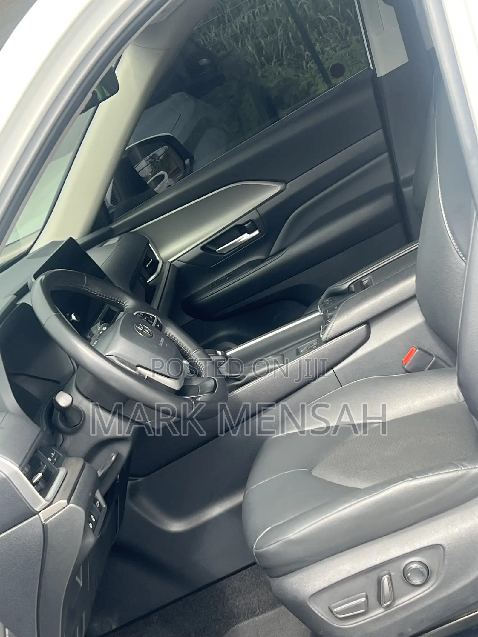 Toyota Highlander XLE AWD 2024 White