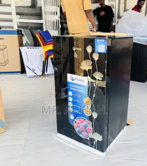 Fast Freezing Function Pearl Pf-109-2b Table Top Fridge(Black).