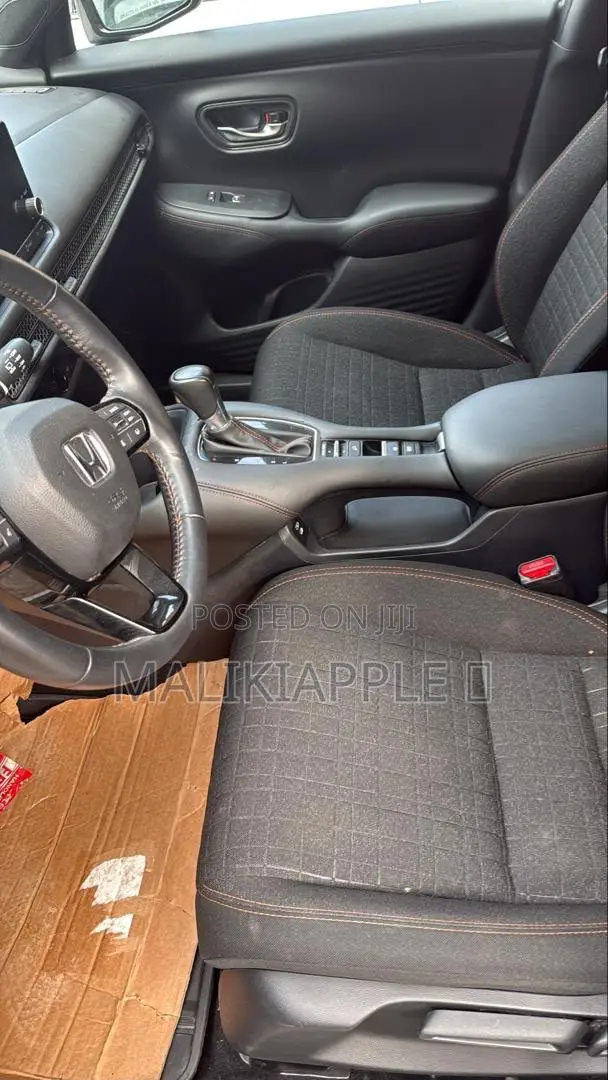 Honda HR-V 2025 White