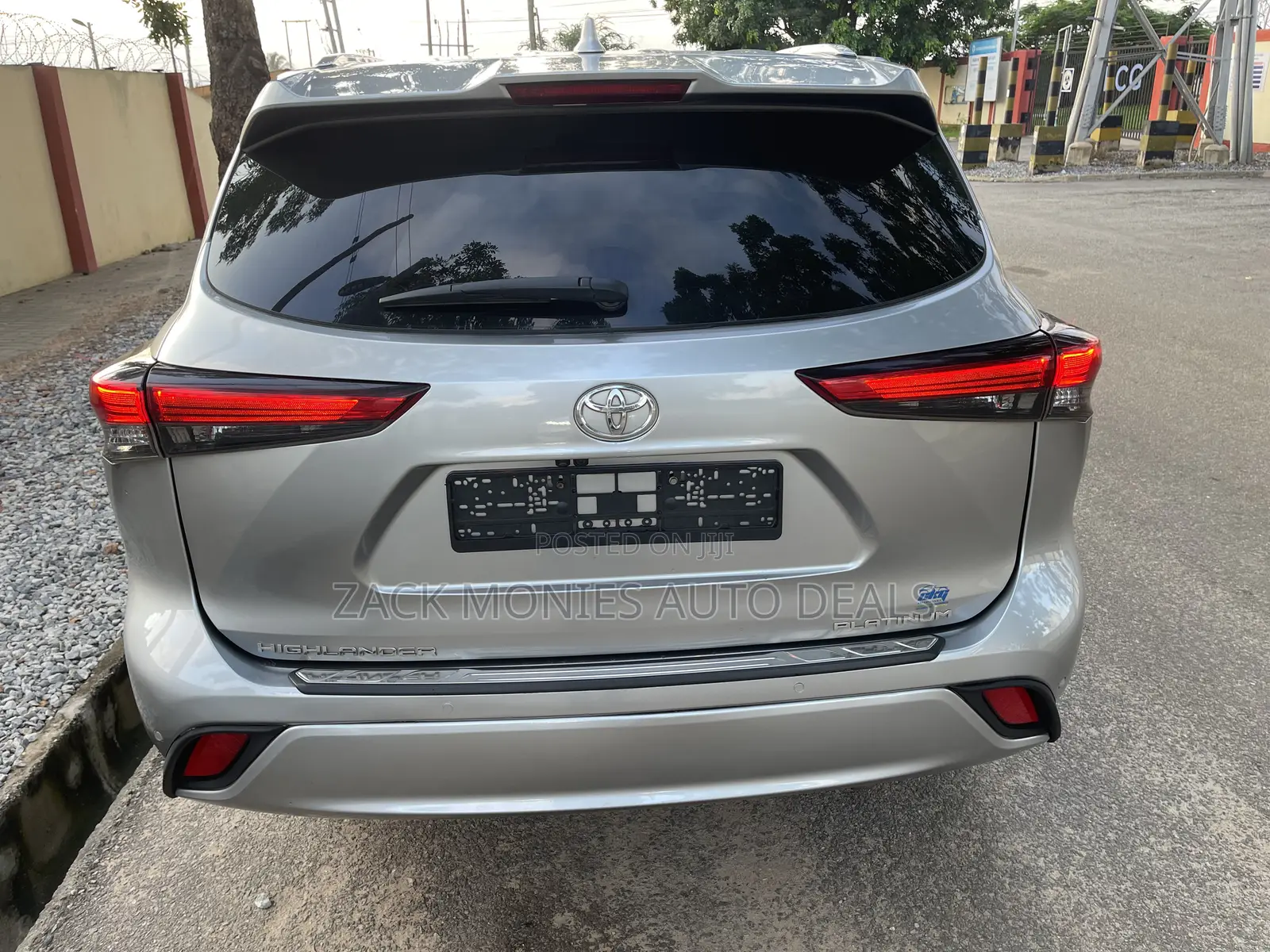 Toyota Highlander 2021 Silver