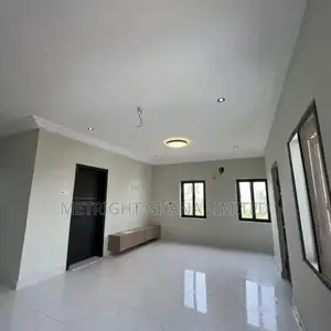 4bdrm House in Metright Properties, Accra Metropolitan for sale