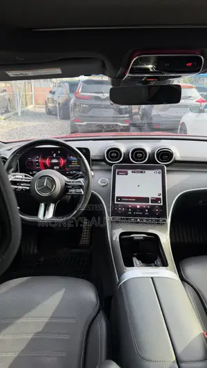 Mercedes-Benz C300 2023 Red