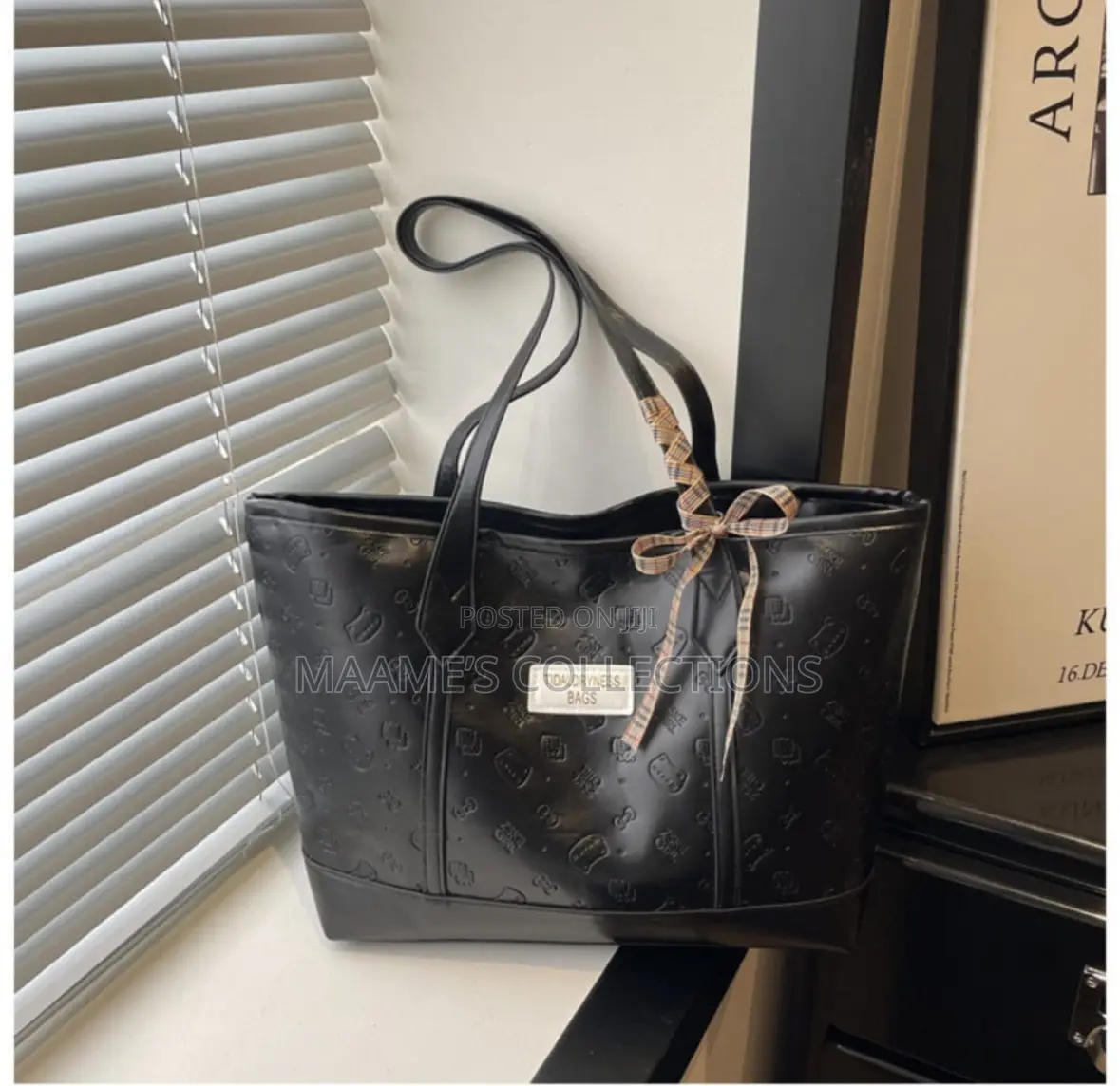 Women’S Fashionable Tote Handbags With Purse (Not All That Have Purse)