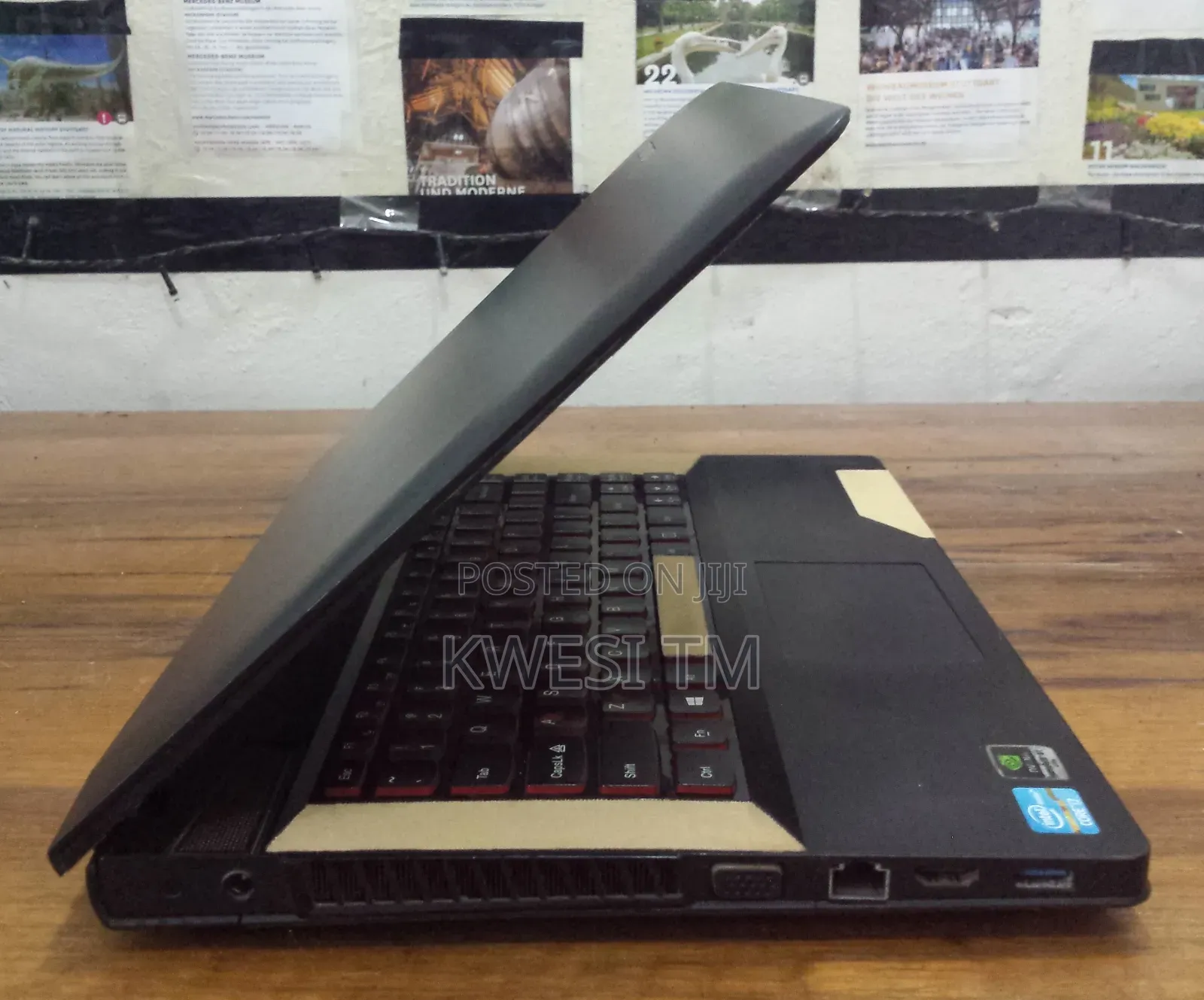 Laptop Lenovo IdeaPad Y400 8GB Intel Core i7 HDD+SSD 500GB