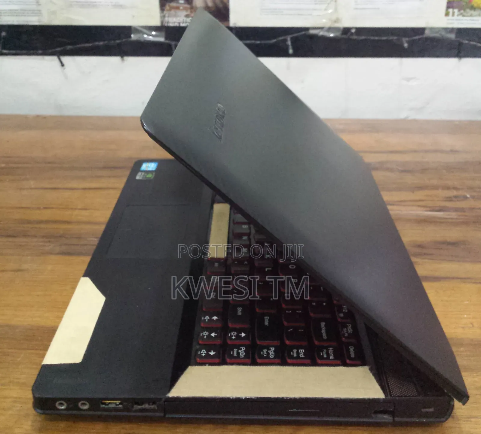 Laptop Lenovo IdeaPad Y400 8GB Intel Core i7 HDD+SSD 500GB