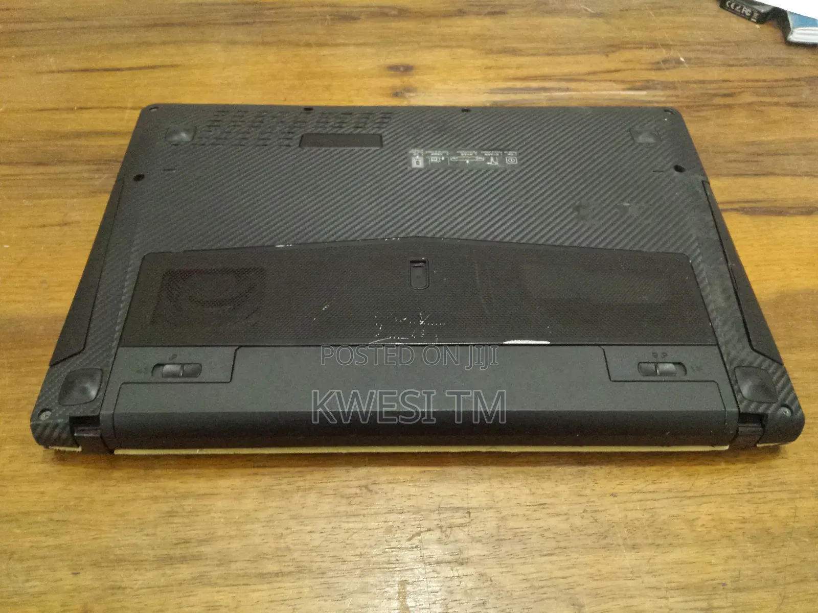 Laptop Lenovo IdeaPad Y400 8GB Intel Core i7 HDD+SSD 500GB