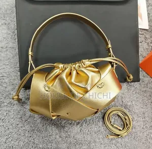 Diamond Shaped Bottega Veneta Handbag