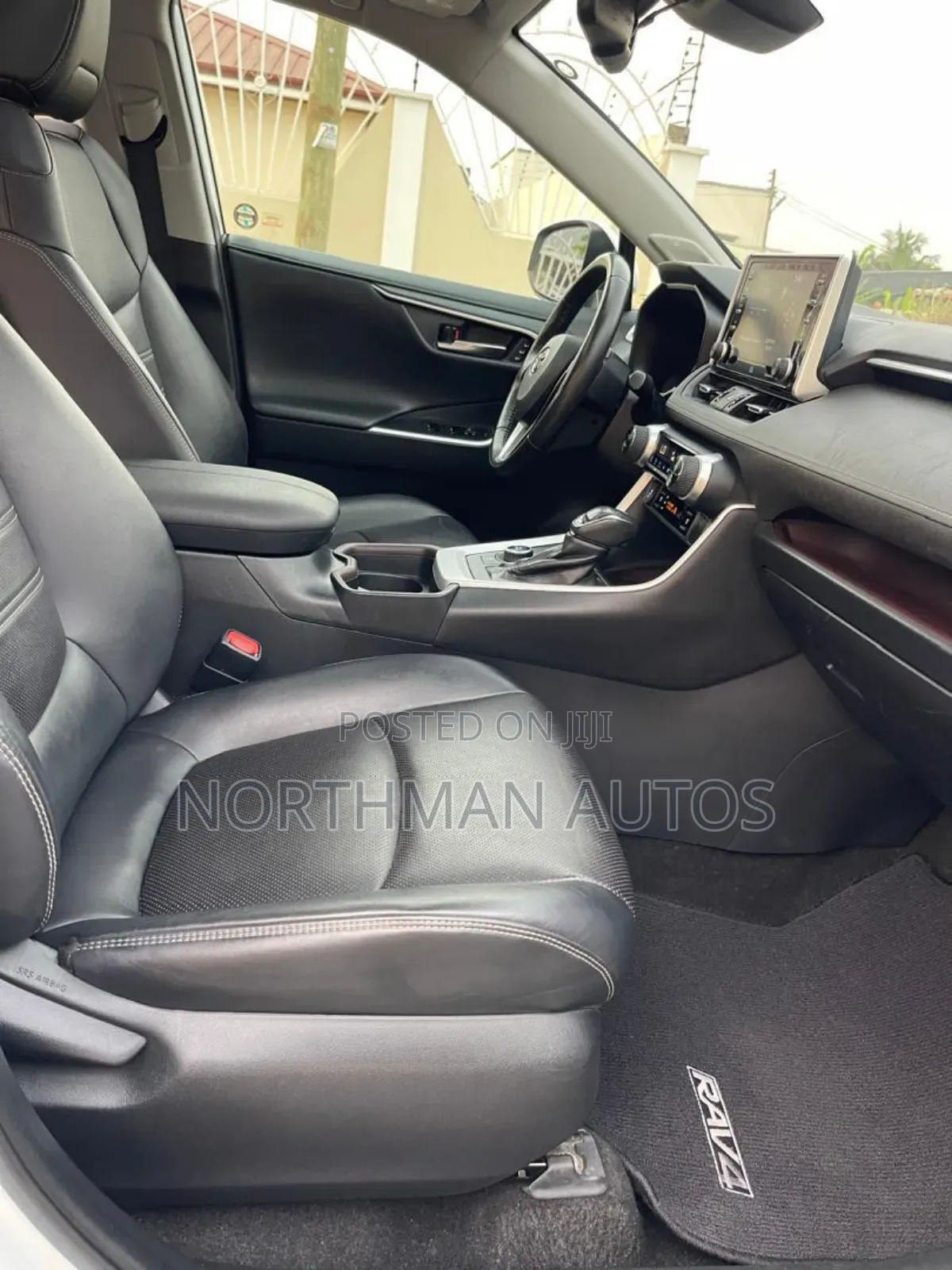 Toyota RAV4 Limited AWD 2020 Pearl
