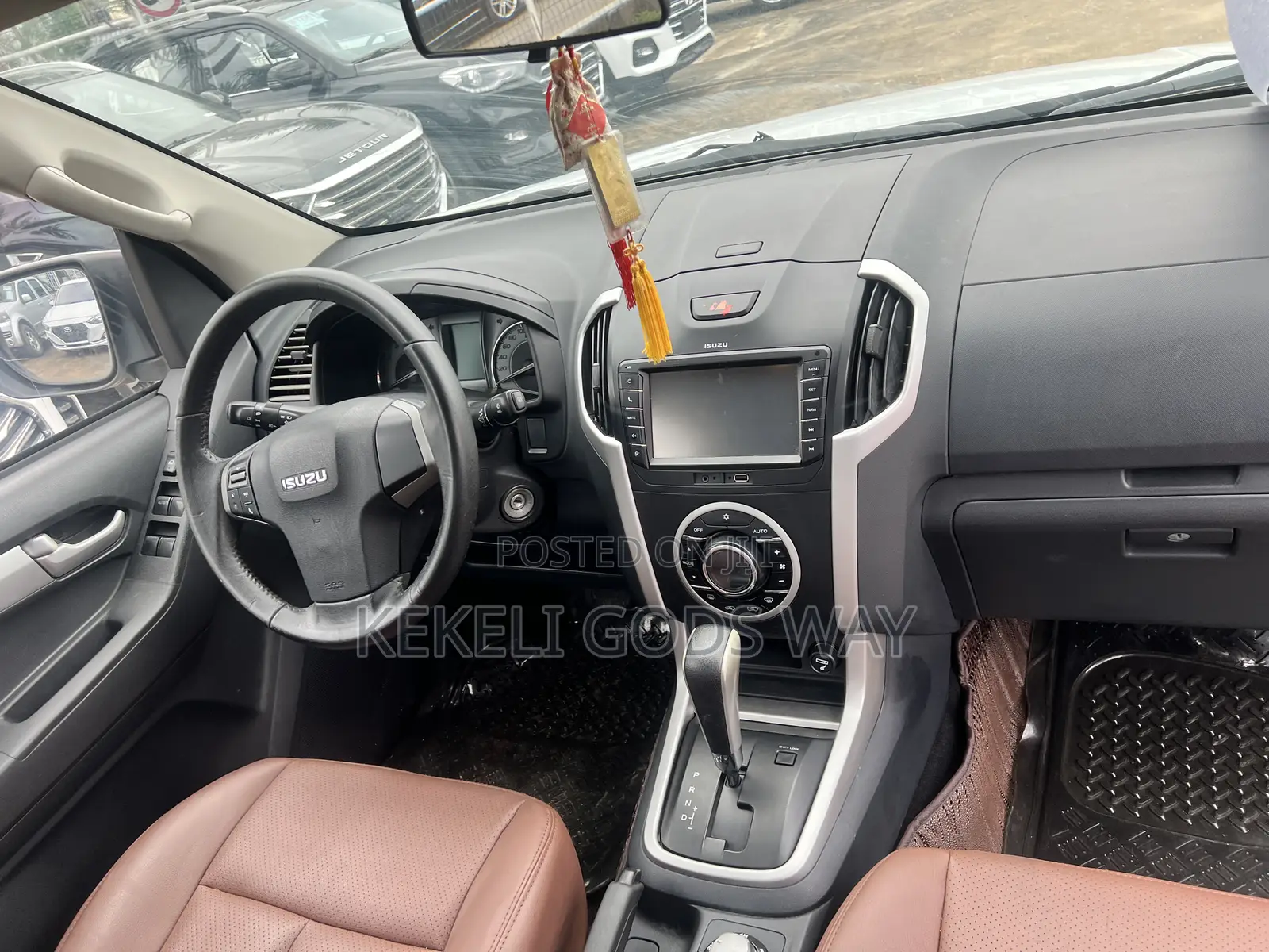 Isuzu D-MAX 2017 White