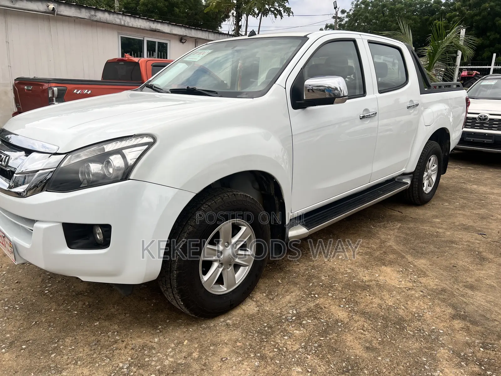 Isuzu D-MAX 2017 White