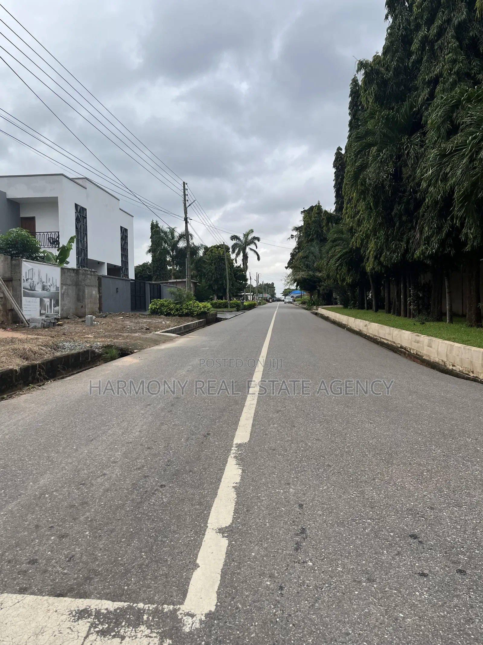 6bdrm House in Dzorwulu for sale