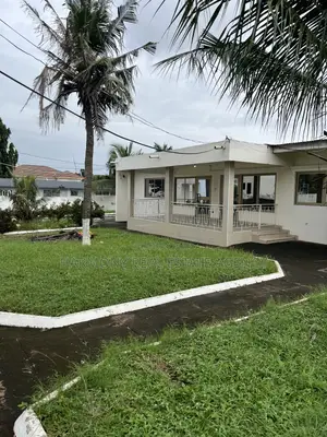 6bdrm House in Dzorwulu for sale