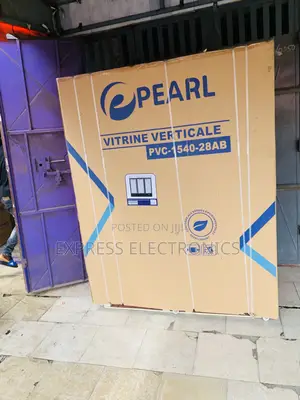 Highly Recommended Three Door Pearl PVC-1540 Display Fridge