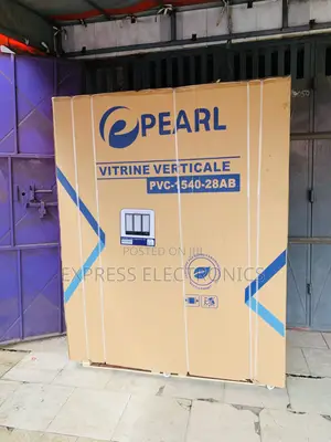 Highly Recommended Three Door Pearl PVC-1540 Display Fridge