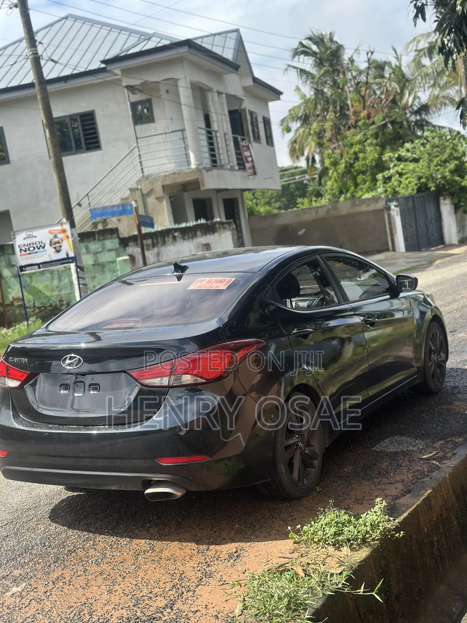 Hyundai Elantra Limited 4dr Sedan (1.8L 4cyl 6A) 2015 Black