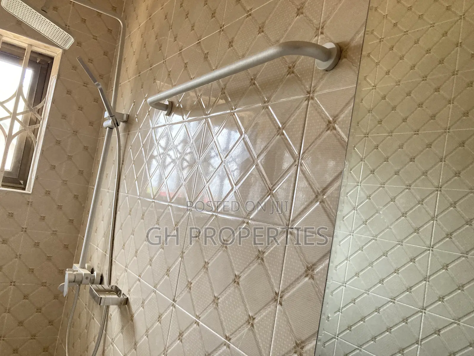 2bdrm Apartment in Wood Village., Kumasi Metropolitan for rent