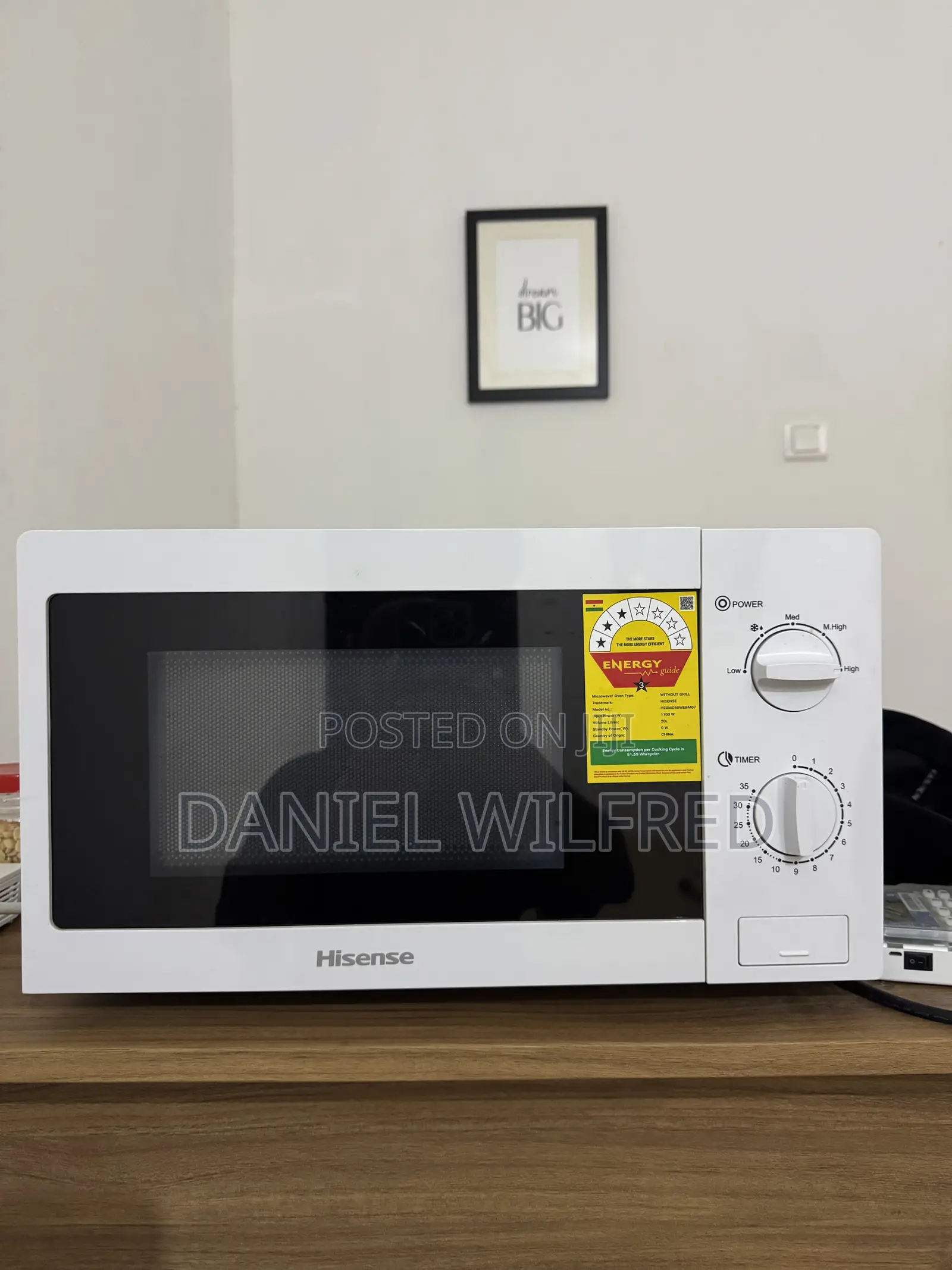 Neatly Used Hisense Mw 20l Microwave Oven- With Push Button