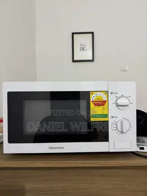 Neatly Used Hisense Mw 20l Microwave Oven- With Push Button