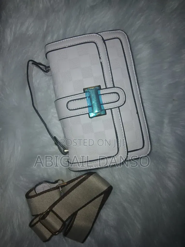 Nice and Affordable Bags in Sunyani (Wholesale Available)