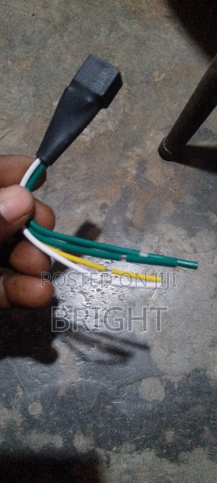 GPS Vehicle Tracking Device