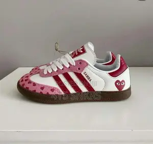 Adidas Campus