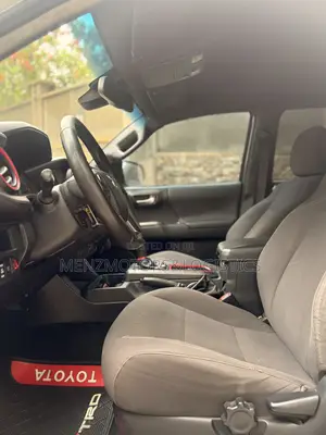 Toyota Tacoma TRD Sport 2018 Gray