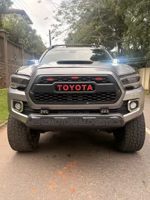 Toyota Tacoma TRD Sport 2018 Gray