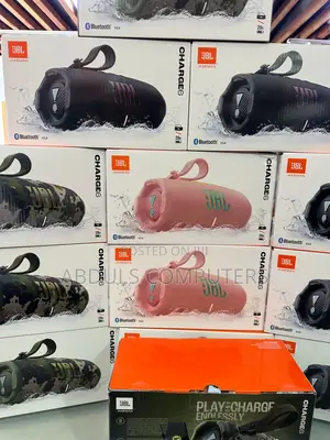 JBL Onyx Studio 9