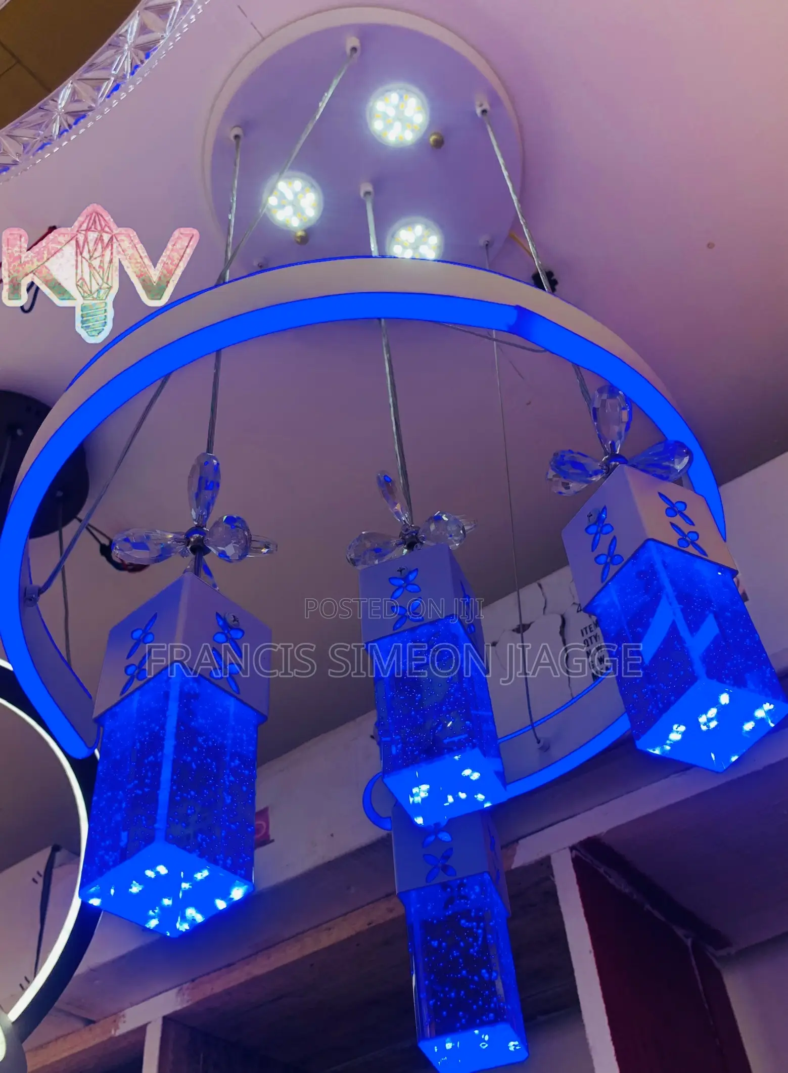 Hight-Adjustable Pendant Lights
