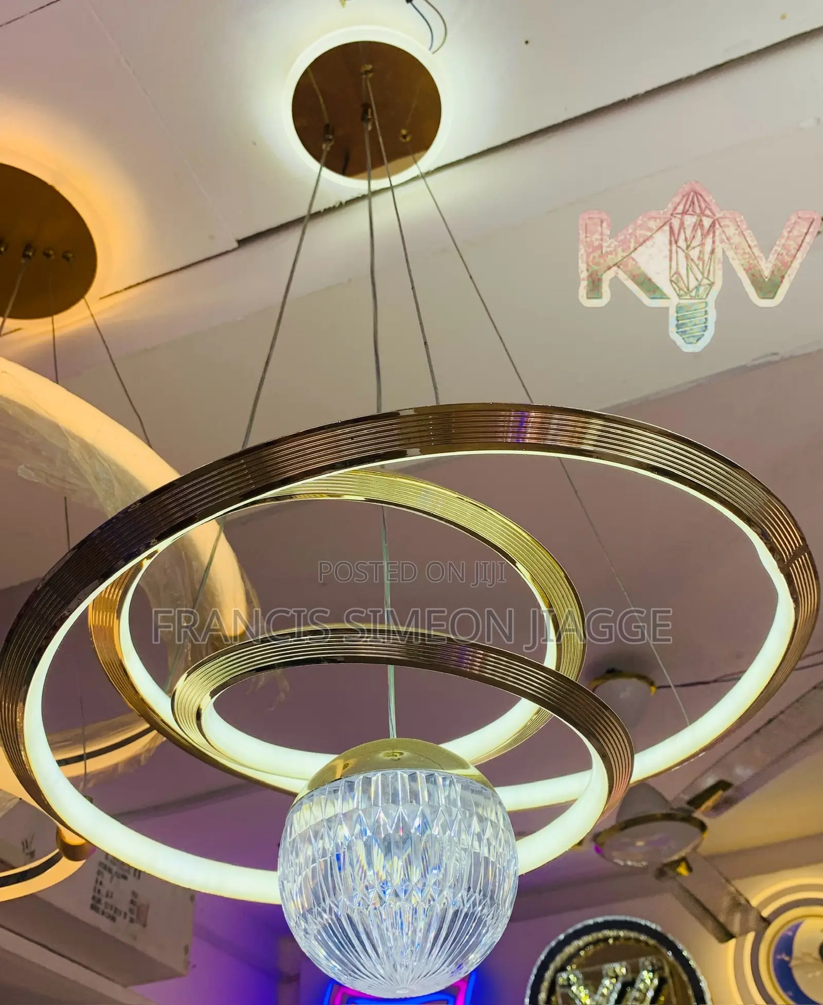 Hight-Adjustable Pendant Lights