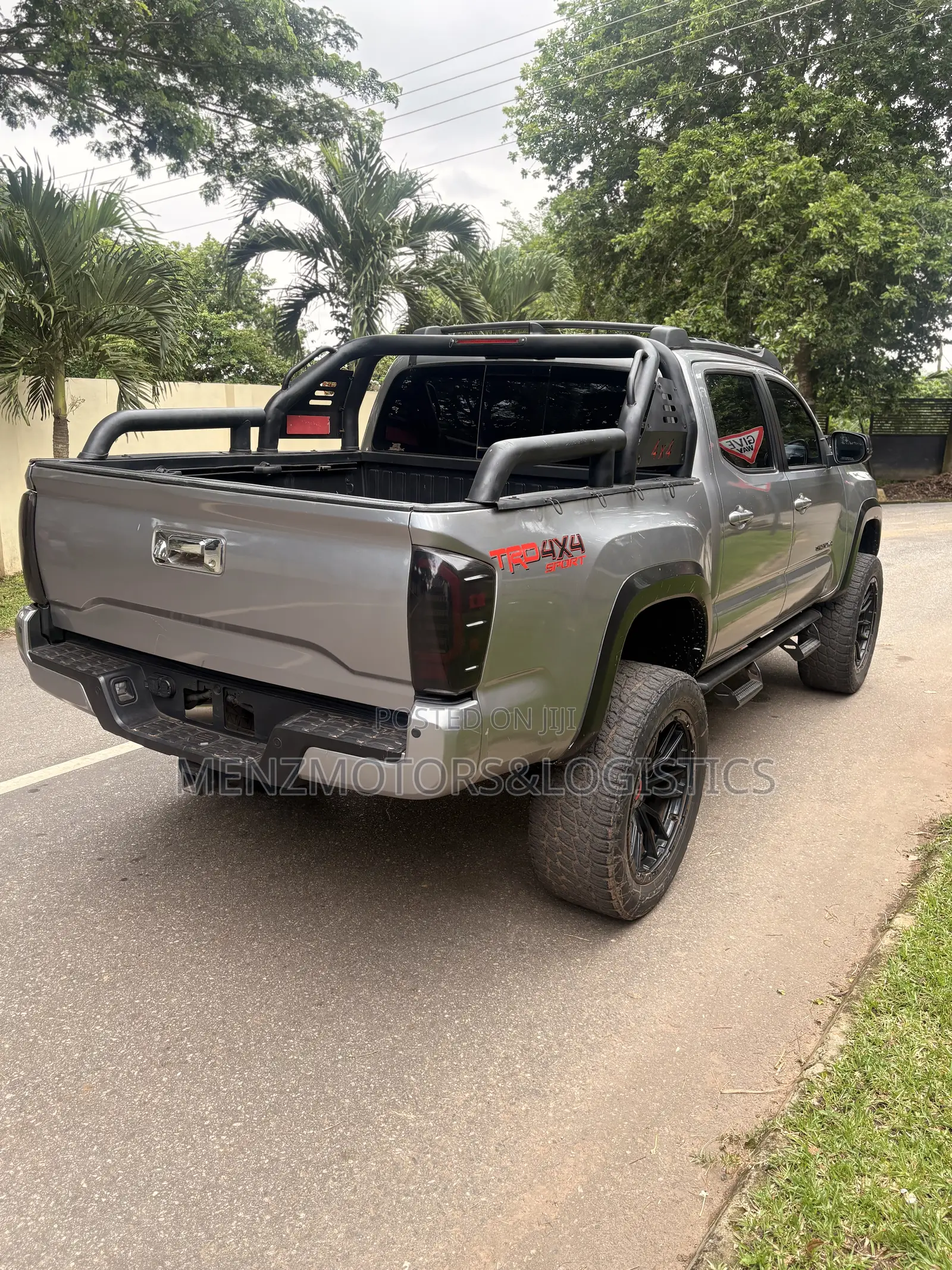 Toyota Tacoma TRD Sport 2018 Gray