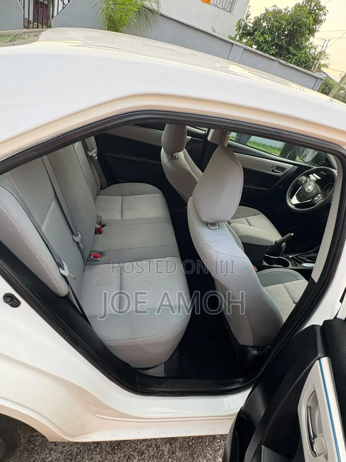 Toyota Corolla 2015 White