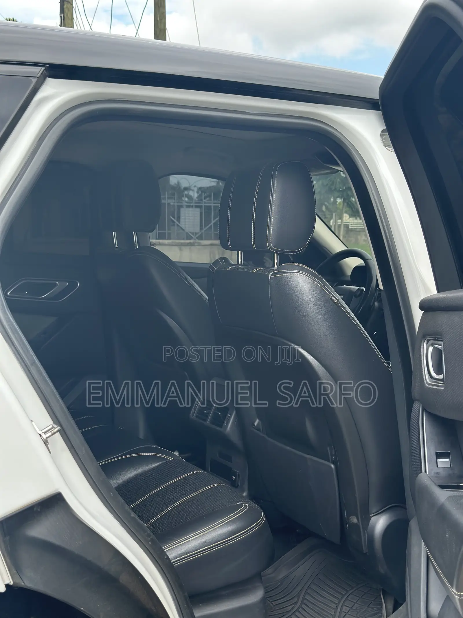 Land Rover Range Rover Velar R-Dynamic S 2021 White