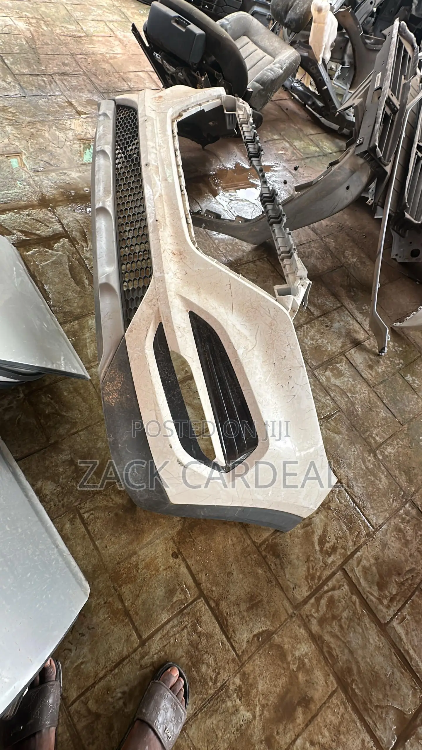 Hyndai Tucson 2017 Front Bumper Available