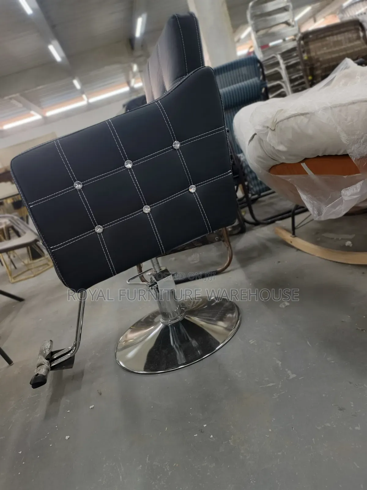 Foreign Salon Chair