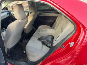 Toyota Corolla 2016 Red