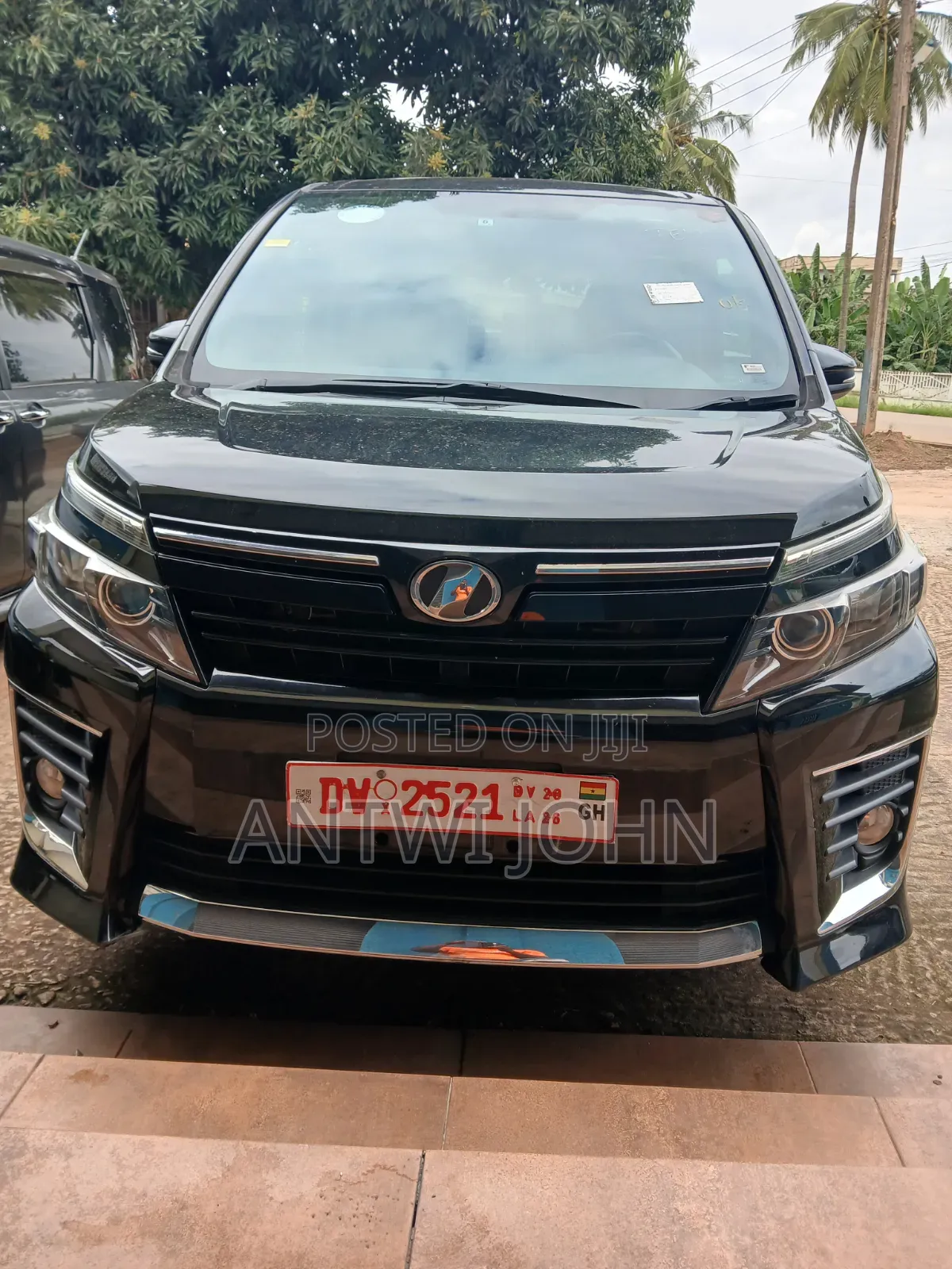 Toyota Noah 2014 Black