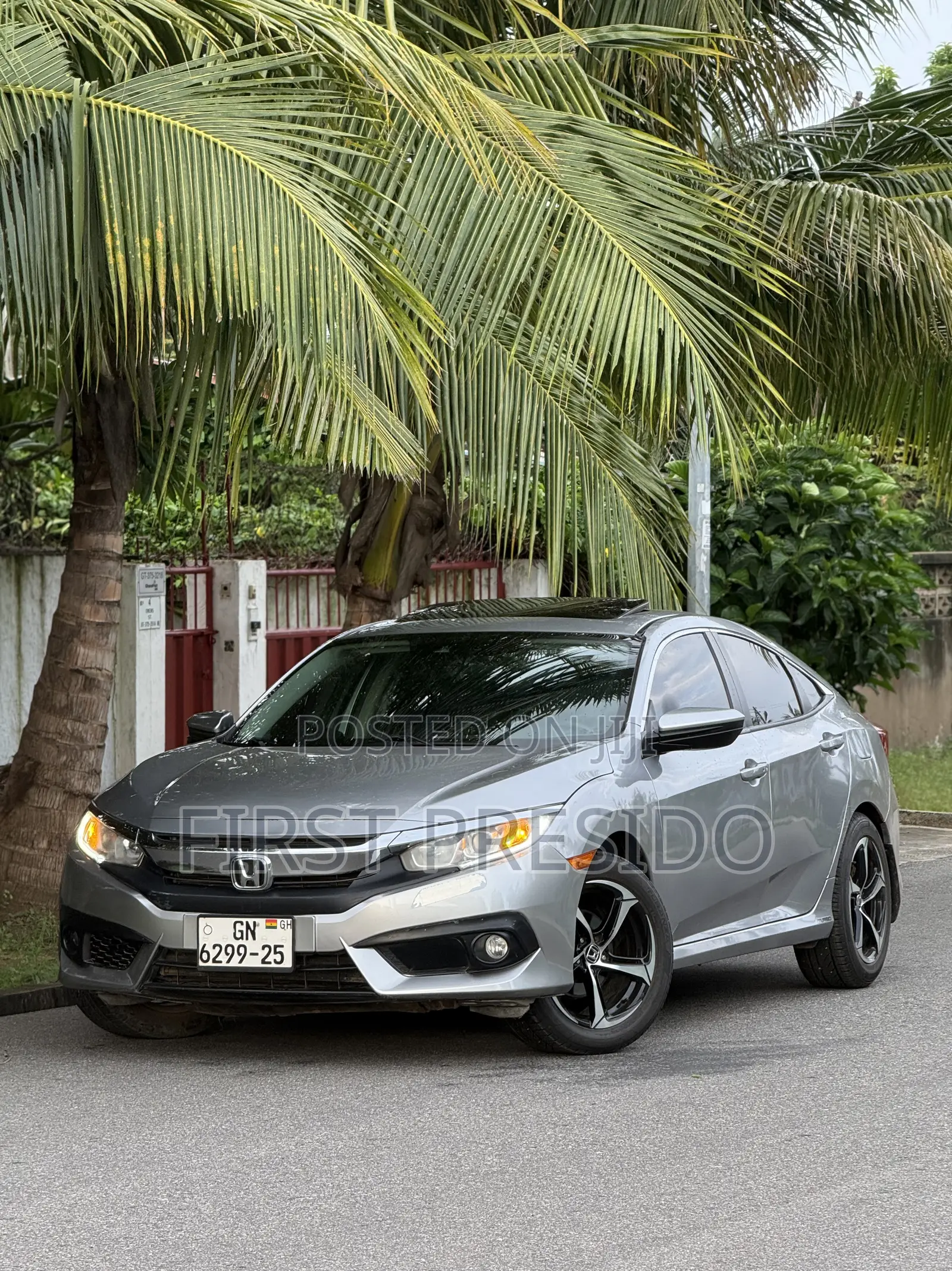 Honda Civic EX-T 4dr Sedan (1.5L 4cyl) 2017 Silver