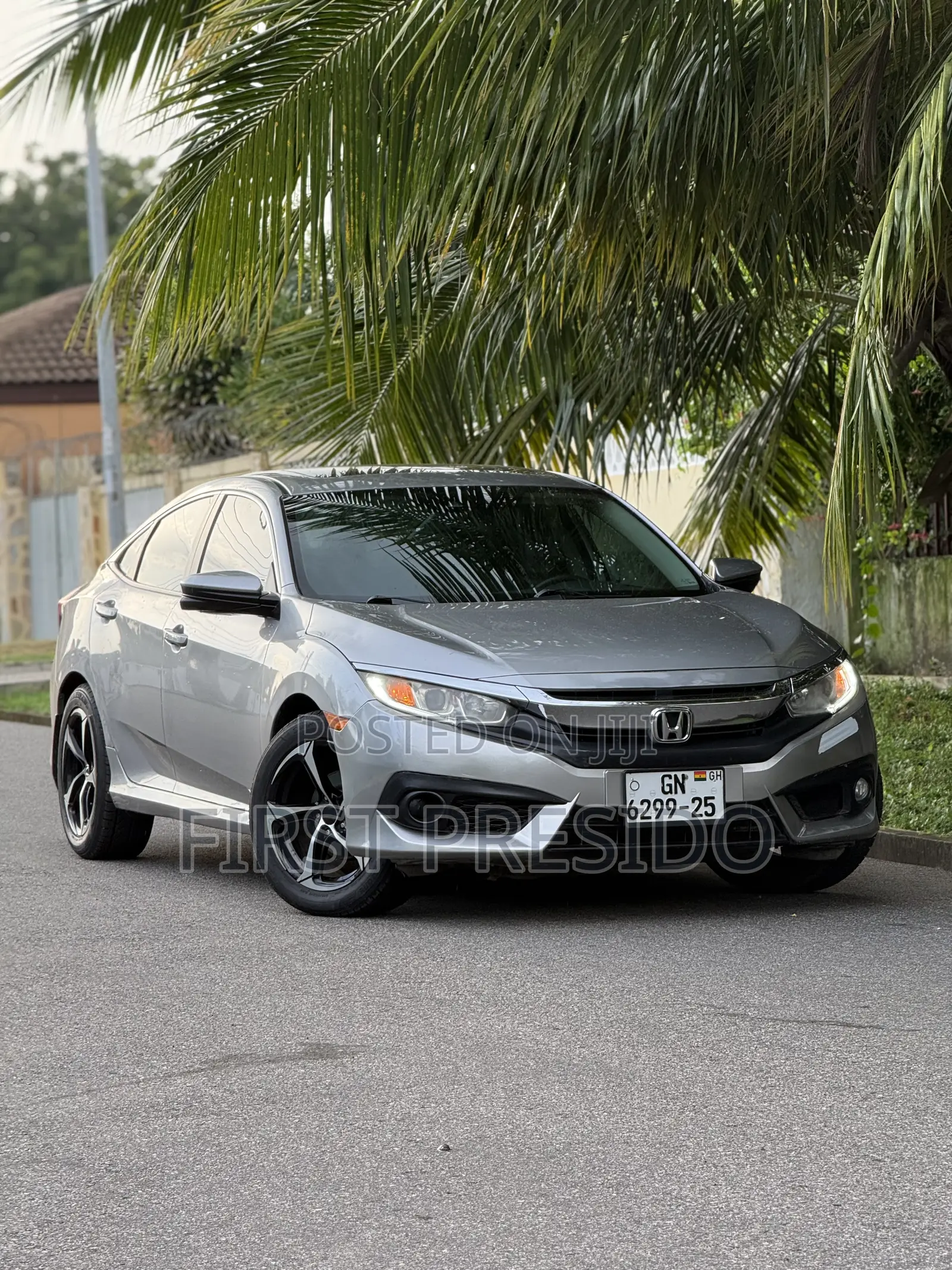 Honda Civic EX-T 4dr Sedan (1.5L 4cyl) 2017 Silver