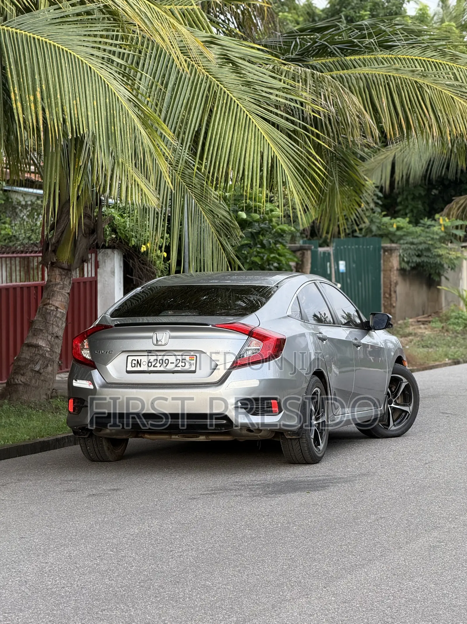 Honda Civic EX-T 4dr Sedan (1.5L 4cyl) 2017 Silver