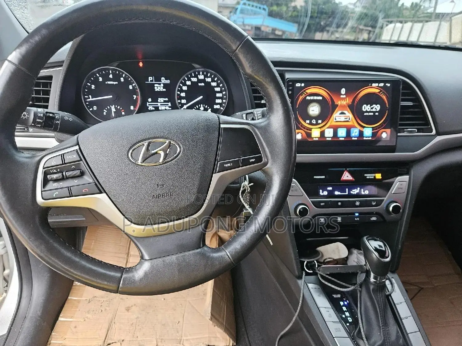 Hyundai Avante 2016 Silver