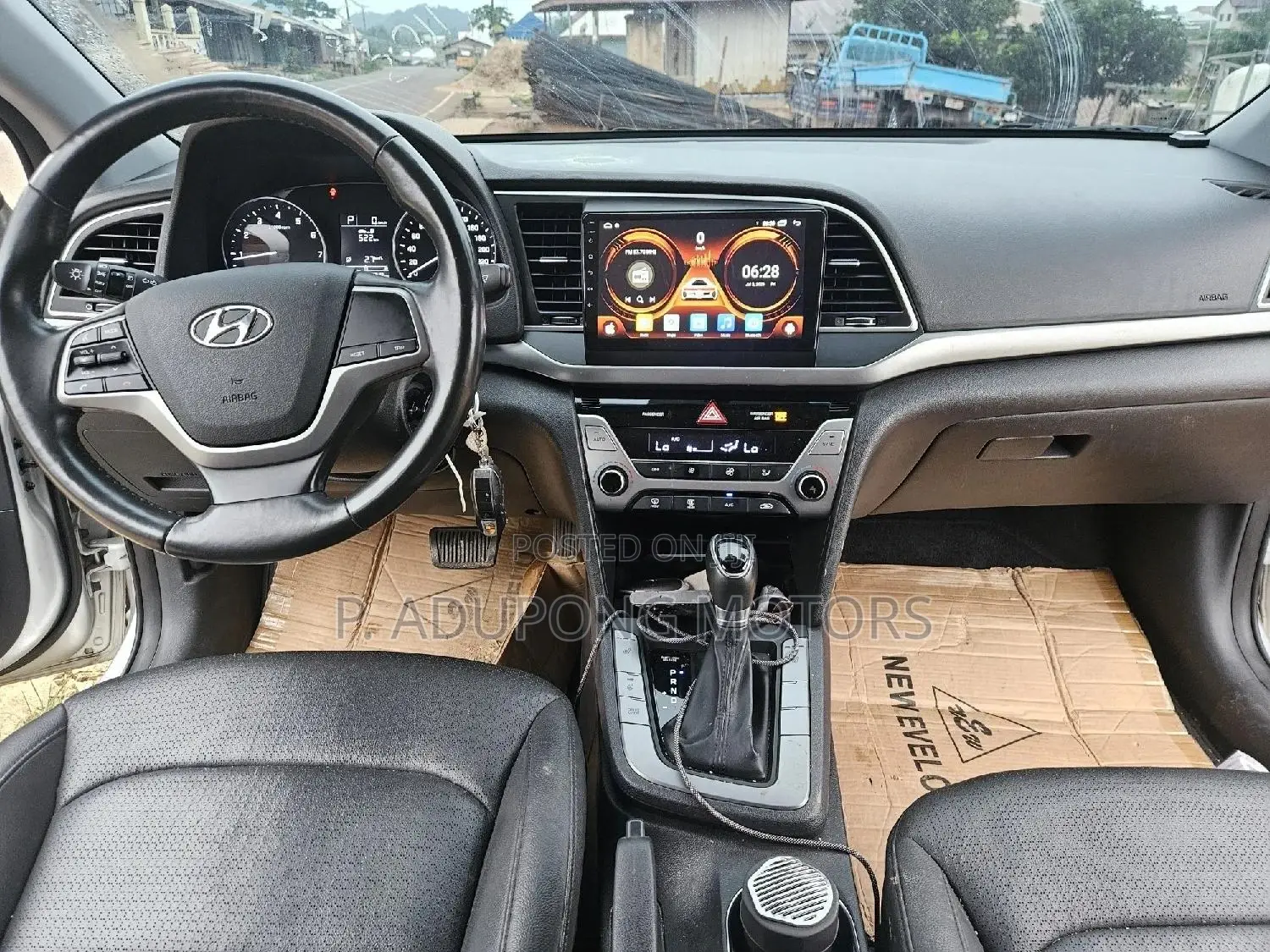 Hyundai Avante 2016 Silver