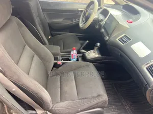 Honda Civic 2010 Gray