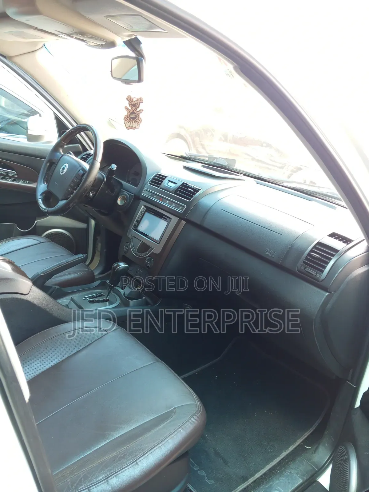 SsangYong Rexton 2017 White