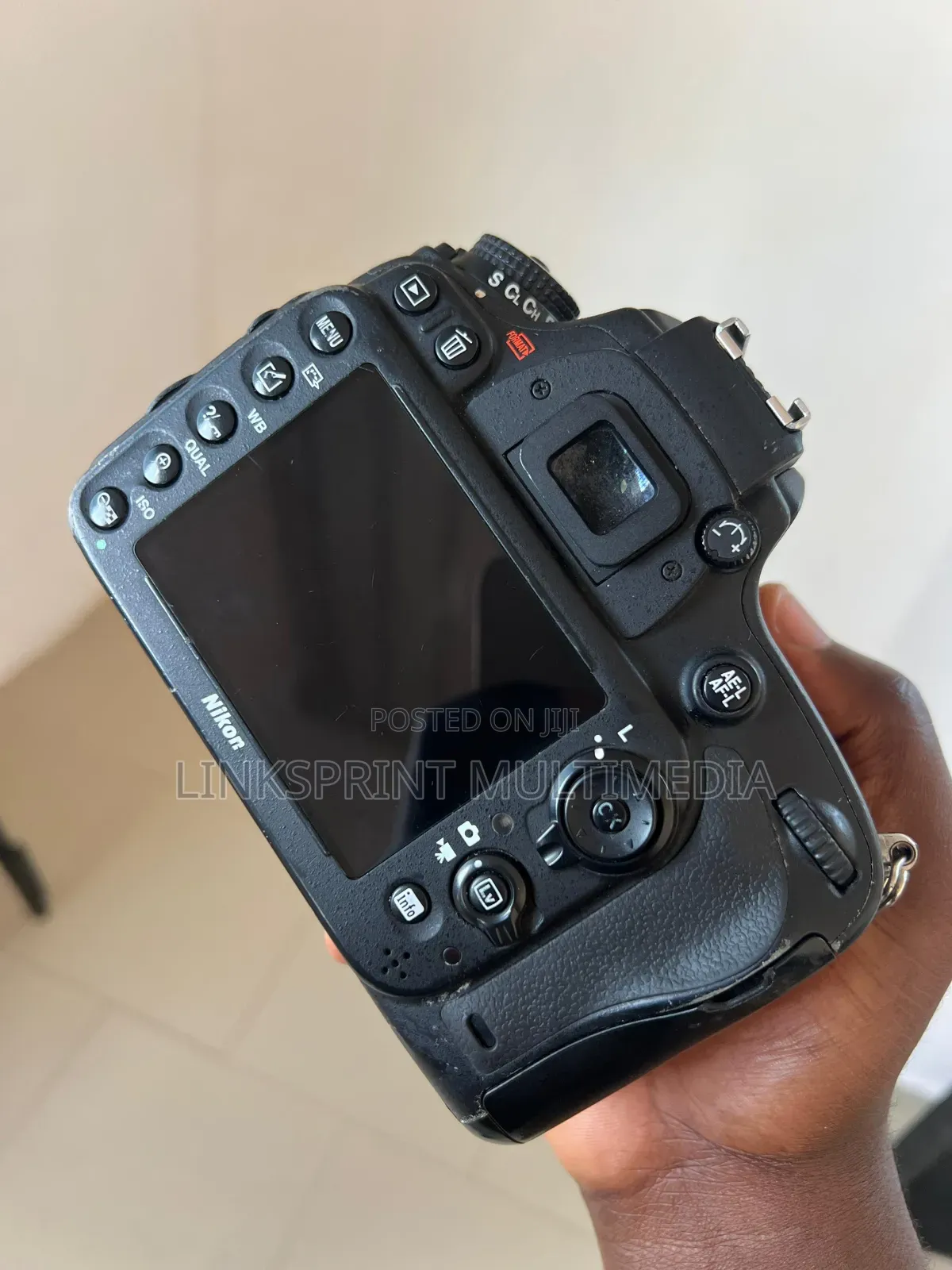 Nikon D610