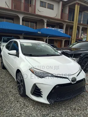Toyota Corolla 2018 White