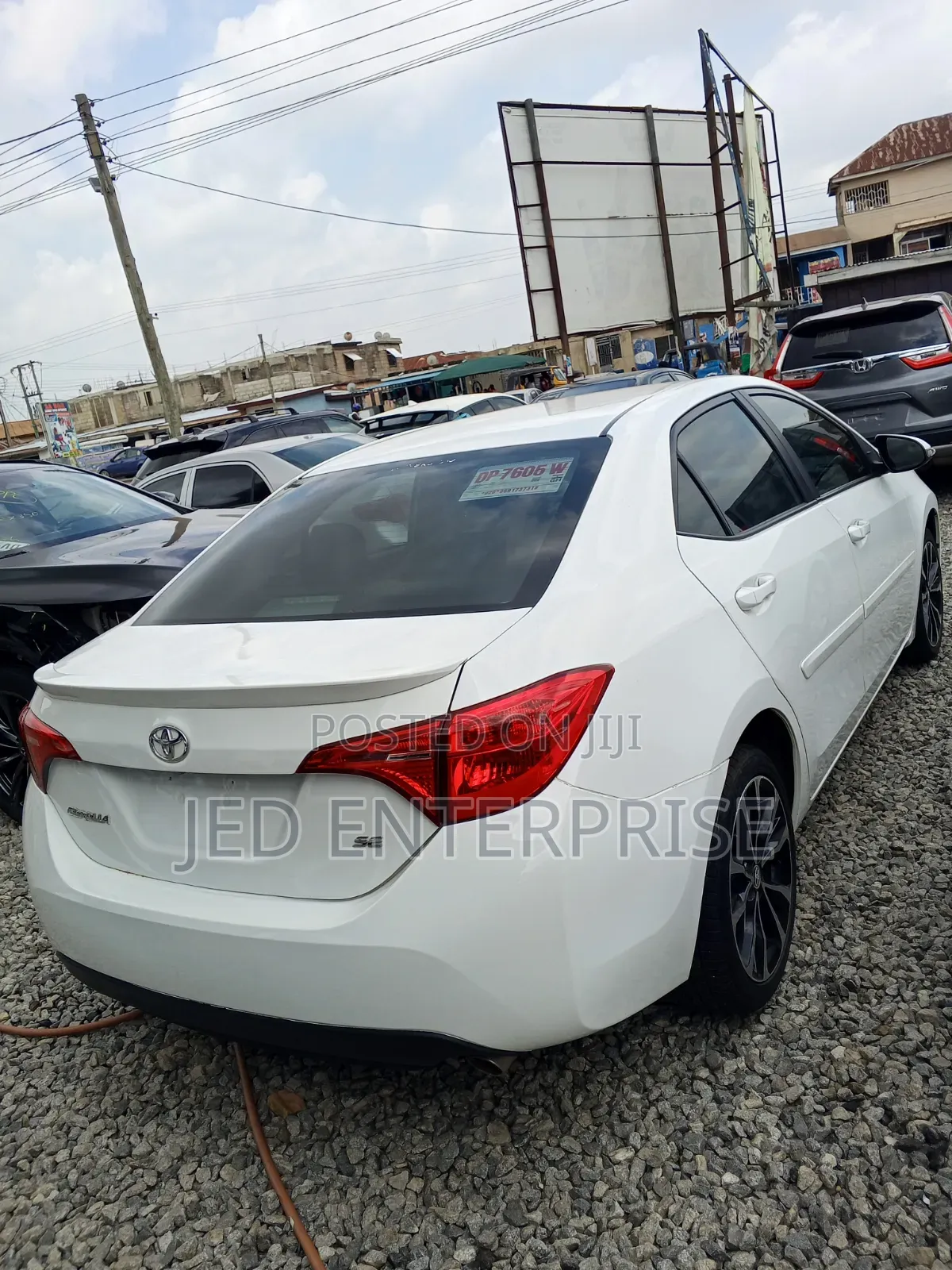 Toyota Corolla 2018 White