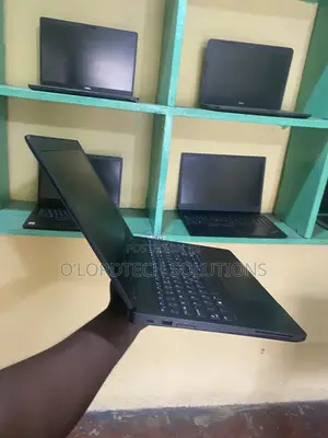 Laptop Dell Latitude 5580 8GB Intel Core i5 SSD 256GB